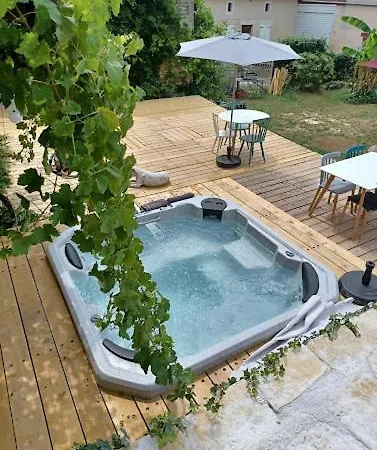 Villa Nid Charentais Angouleme Pool Jacuzzi La Poterie  Exterior foto