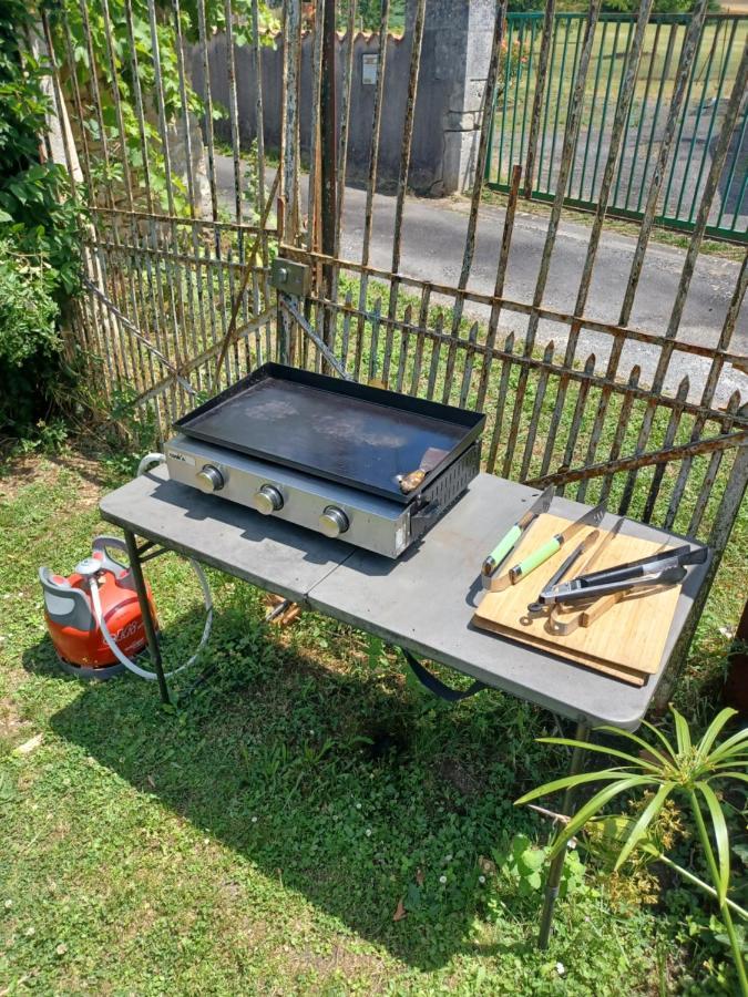 Nid Charentais Angouleme Pool Jacuzzi