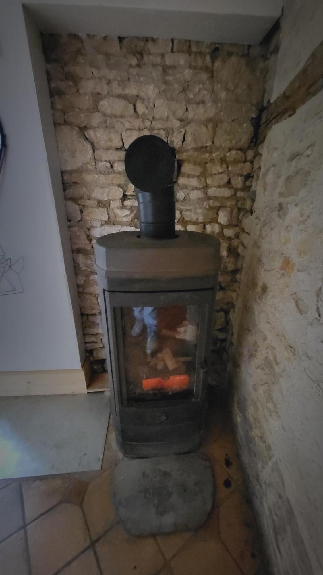 Nid Charentais Angouleme Pool Jacuzzi Ferienhaus La Poterie (Charente)